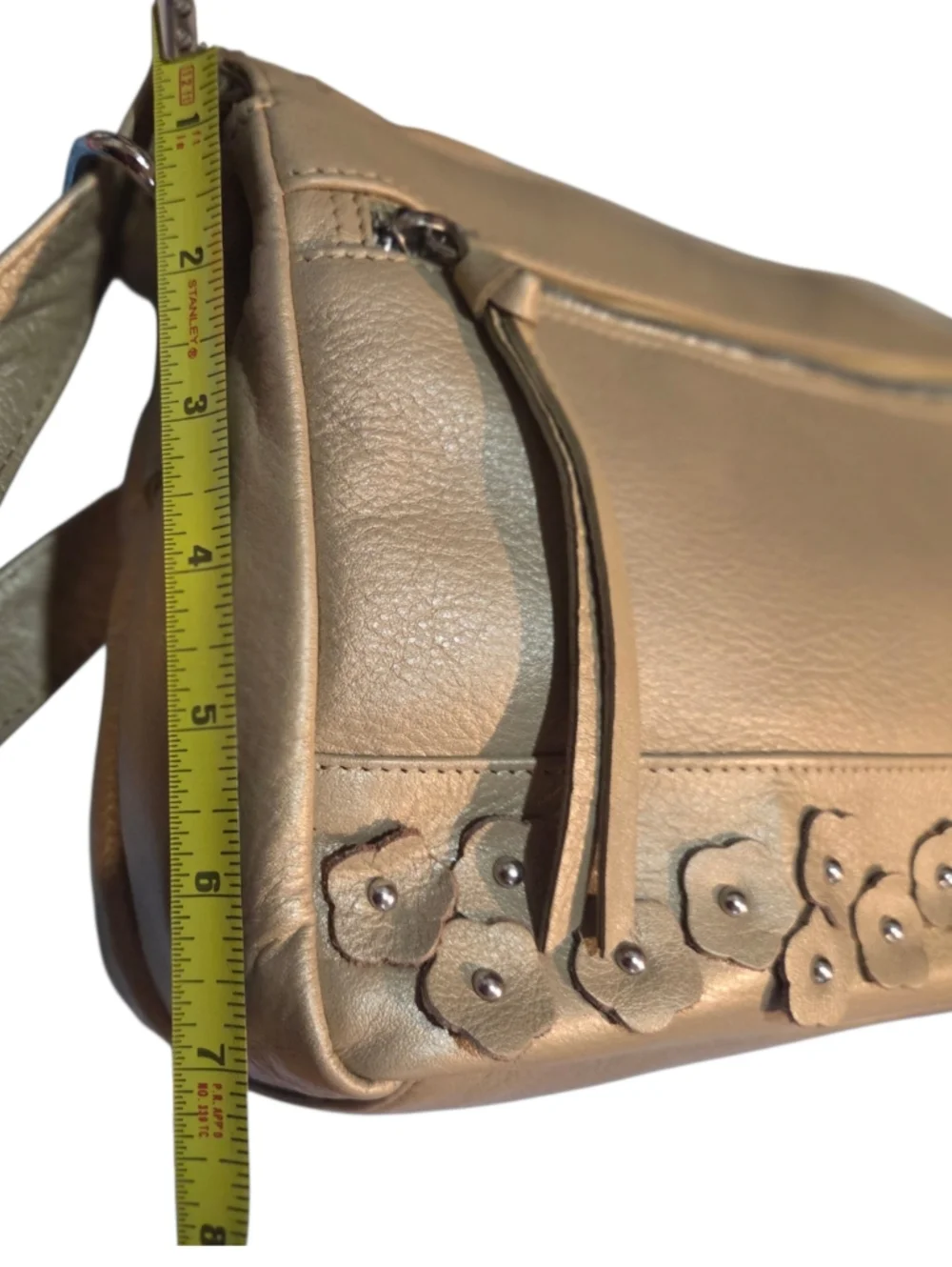 Great American Leather - NEW Shimmery Beige Leather Crossbody Bag Floral Studded - Picture 12 of 13